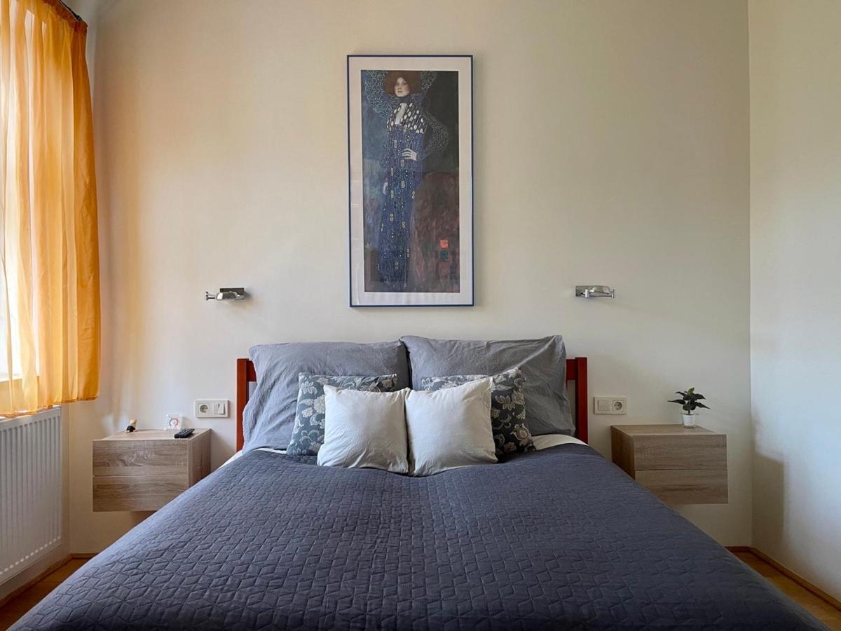 Penthouse W Private Rooftop And Free Parking Budapeste Exterior foto
