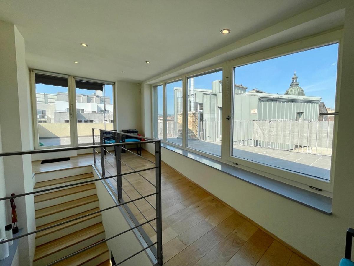 Penthouse W Private Rooftop And Free Parking Budapeste Exterior foto